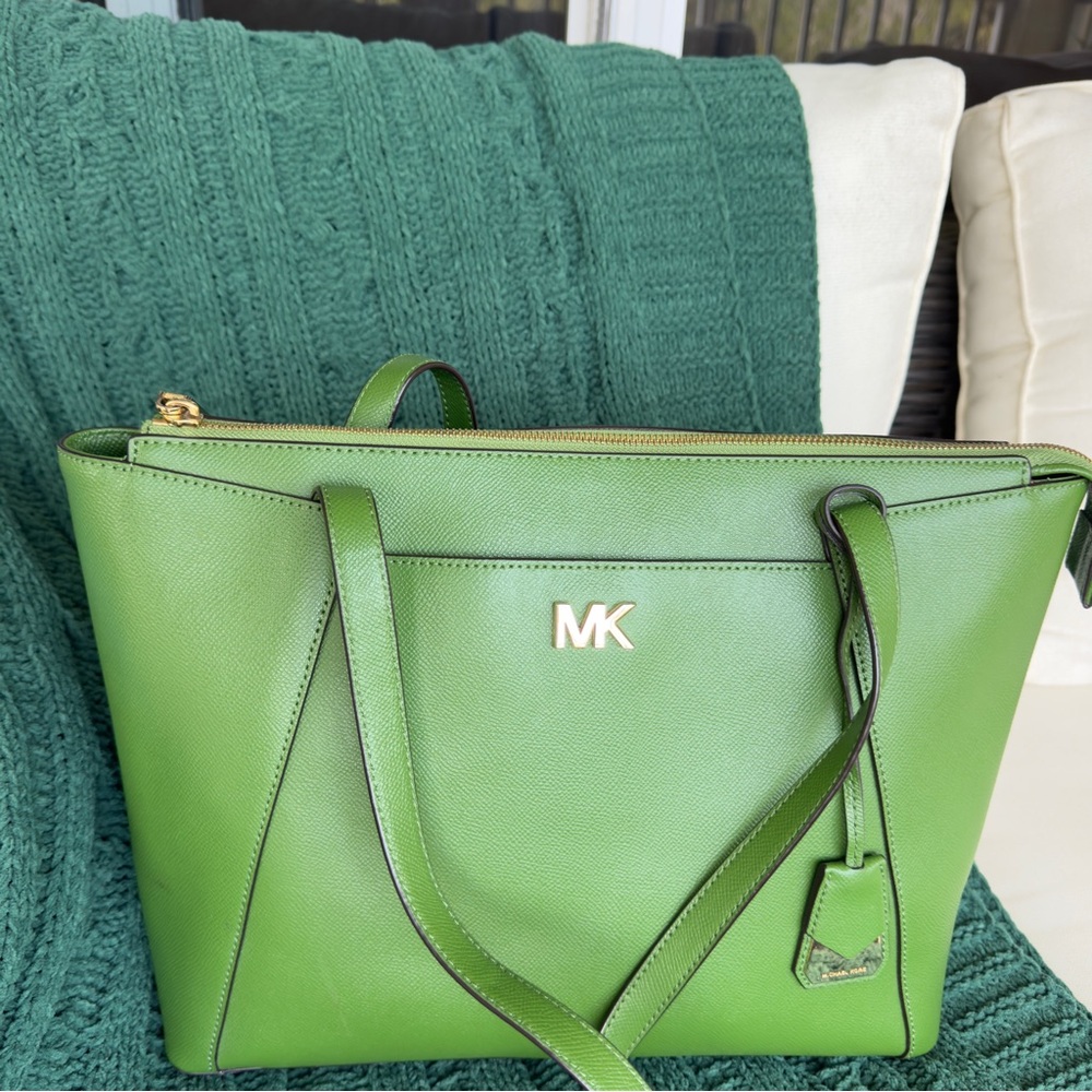 Michael Kors Maddie Green Leather Tote Bag | New with Tags | MSRP $268